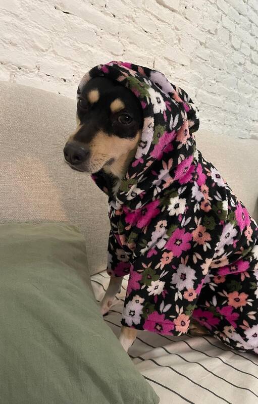 Martha en pijama.