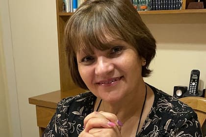 Martha Yolanda Stasiuk, directora titular de la Escuela N° 15 del D.E. 21, Dr. Carlos Alberto Veronelli, de Villa Lugano
