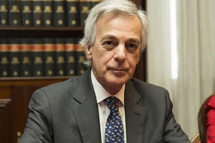 Martín Irurzun, pese a las expectativas del kirchnerismo, no tiene planes de dejar la Cámara Federal. “No voy a renunciar para jubilarme”, dijo.