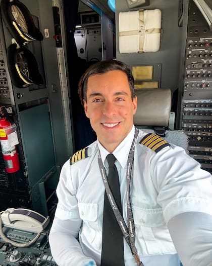 Martín Anchorena vive en Panamá y es capitán de vuelo (Foto: Instagram @martinanchorena)