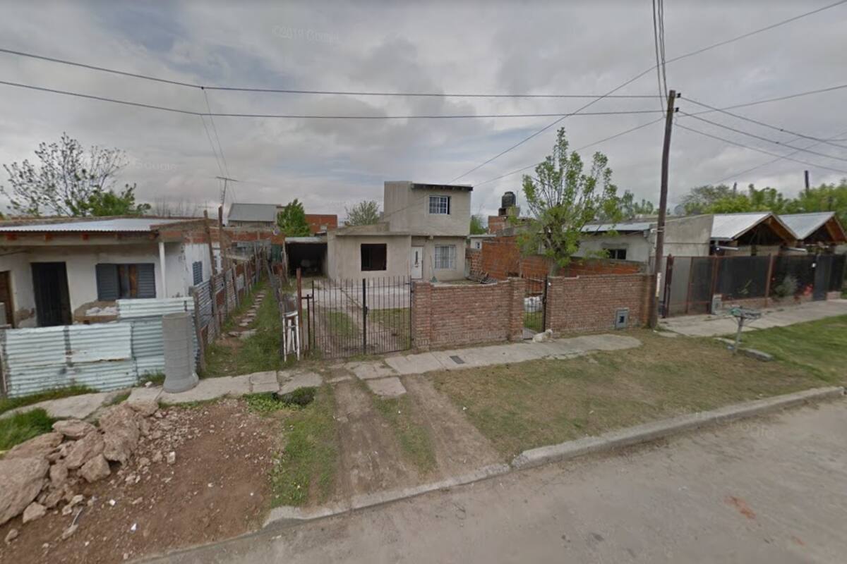 Martín Coronado y Echeverría, en el barrio Mosconi, de Ensenada, donde un hombre con tobillera electrónica y restricción de acercamiento por violencia de género mantuvo cautiva a su expareja y la violó