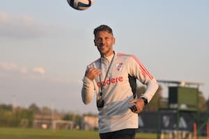 Martín Demichelis comienza a diagramar el equipo que enfrentará a Fluminense