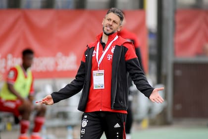 Martín Demichelis deja su función en Bayern Múnich para reemplazar a Marcelo Gallardo como DT de River