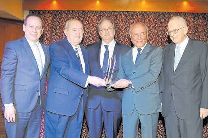 Martín Etchevers, Guillermo Ignacio, Gustavo Vittori, Eduardo Menem y Gregorio Badeni