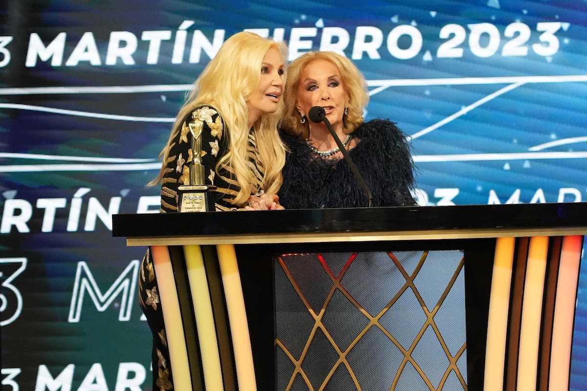 Martín Fierro 2023: Mirtha Legrand, Susana Giménez y el divertido ida y vuelta que protagonizaron sobre el escenario
