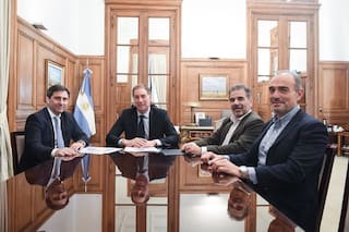 Santilli se reunió con los jefes de los bloques de Pro para discutir la reforma del BCRA