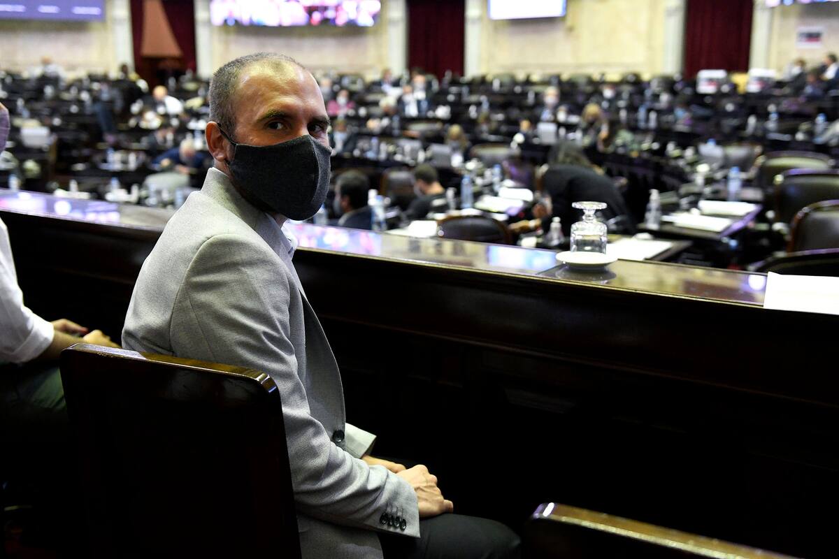 Martín Guzmán había recibido una fuerte advertencia del kirchnerismo por el uso de los DEG del Fondo