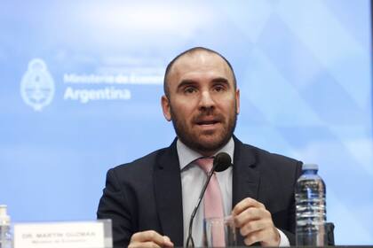 Martín Guzmán, ministro de Economía, durante la conferencia de prensa en la que anunció detalles del entendimiento alcanzado con el FMI