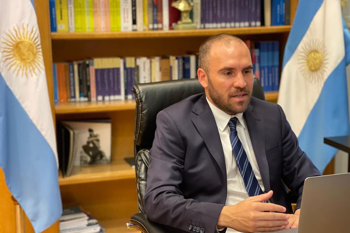 Martín Guzmán, ministro de Economía, durante una reunión con sus pares del G20