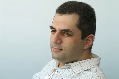 Martín Hadis es escritor, profesor e investigador universitario y un destacado "borgeólogo" de las nuevas generaciones