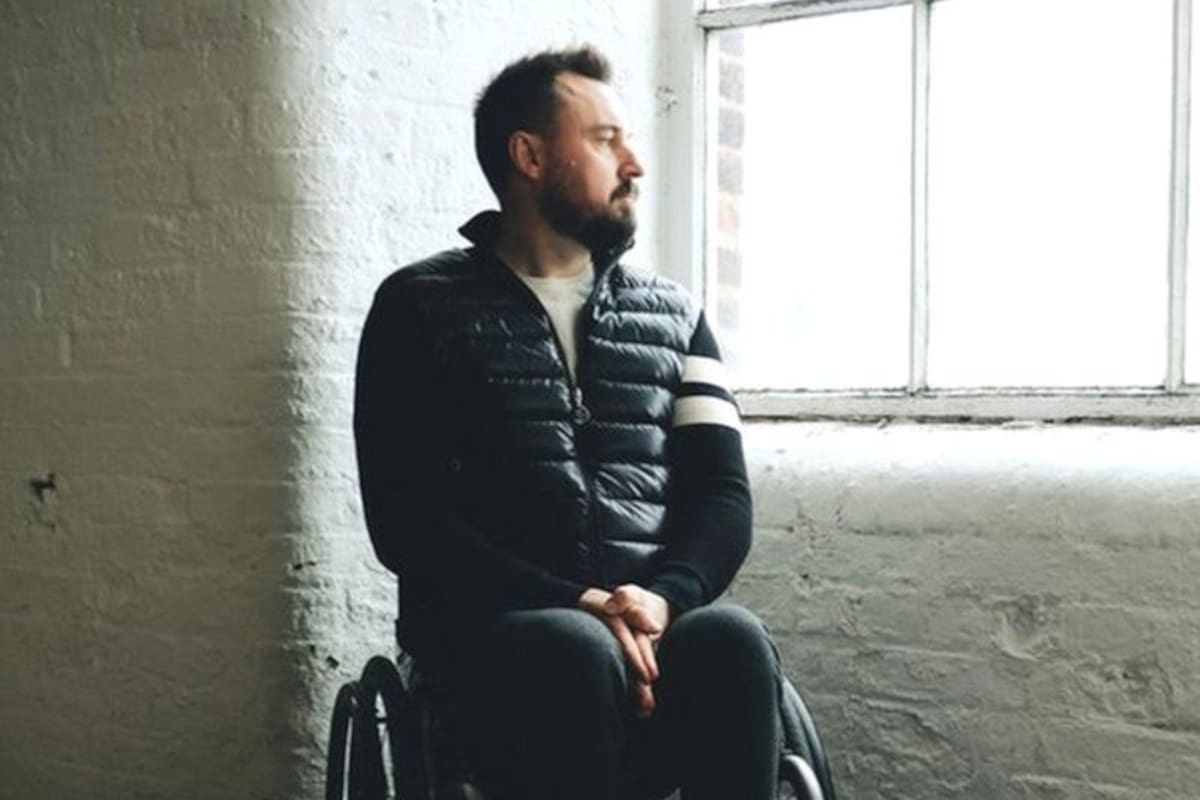 Martin Hibbert y su hija Eve han sido blanco de teorías de conspiración.