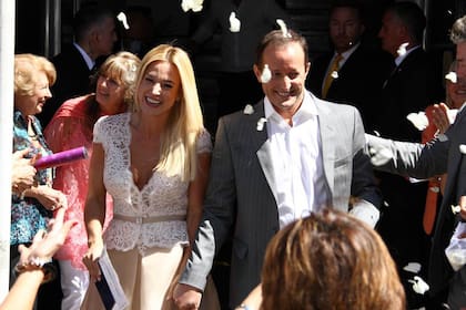 Martín Insaurralde y Jésica Cirio el día que dieron el "si" en el civil
