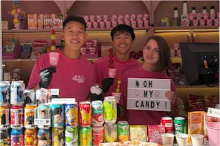 El ex Gran Hermano que se alejó de los medios y abrió su local de comida en el Barrio Chino