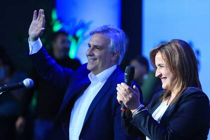 Martin Llaryora y Myriam Prunotto , Gobernador y Vicegobernadora electos en la Provincia de Córdoba.