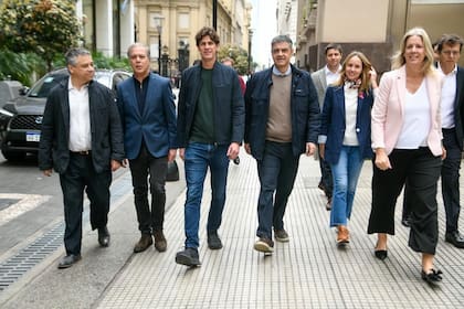 Martín Lousteau, en la última recorrida de campaña de Jorge Macri por las calles porteñas. El objetivo era entonces exhibir unidad en Juntos por el Cambio en la ciudad
