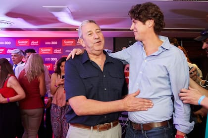 Martín Lousteau junto a Julio Cobos