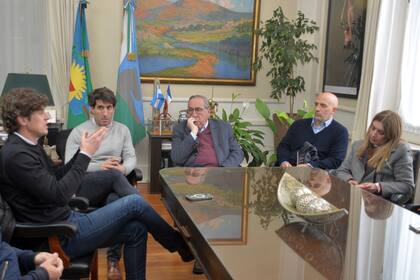 Martín Lousteau, junto a Miguel Ángel Lunghi, Emiliano Yacobitti y Danya Tavela