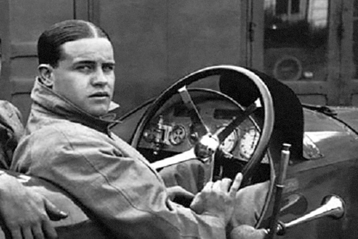 Martín Máximo Pablo de Alzaga Unzué, conocido como Macoco, ganó el Grand Prix de Marsella, convirtiéndose en el primer argentino en obtener un título mundial