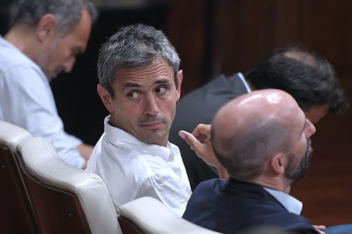 Martín Menem durante la conferencia de prensa de Luis Caputo en la Casa Rosada