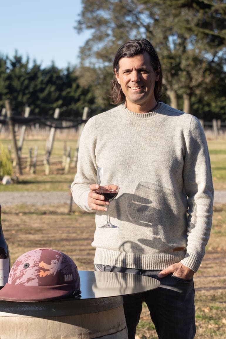 Martín Muñoz vive junto a la bodega