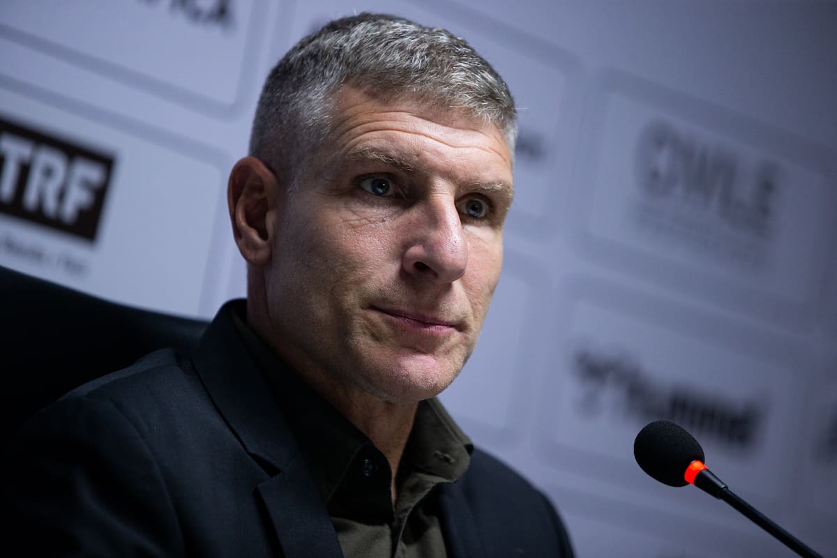 Martín Palermo, DT de Platense, celebró los dos goles de su hijo en Italia