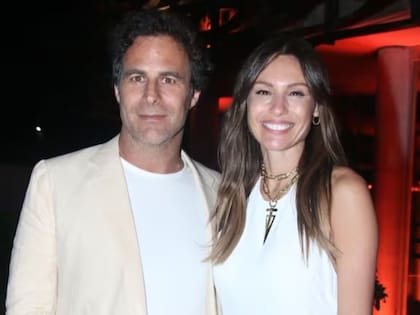 Martín Pepa y Carolina Ardohain cumplen un año de novios