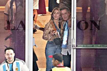 Martín Redrado en el estadio, para el partido entre Argentina y Polonia, en Qatar