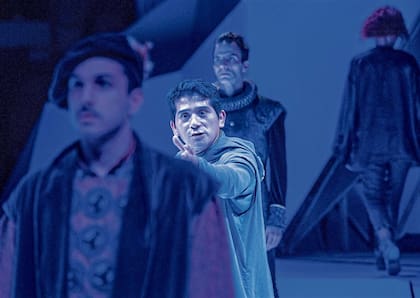 Martín Slipak, Osqui Guzmán y Gustavo Pardi, en La tempestad que se acaba de estrenar