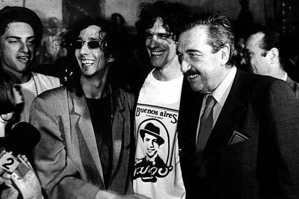 Martín Zariello examina la cultura del fin de la primavera alfonsinista