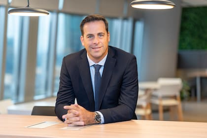 Martín Zuppi, presidente de la Asociación de Fábricas de Automotores (ADEFA), mano a mano con LA NACION