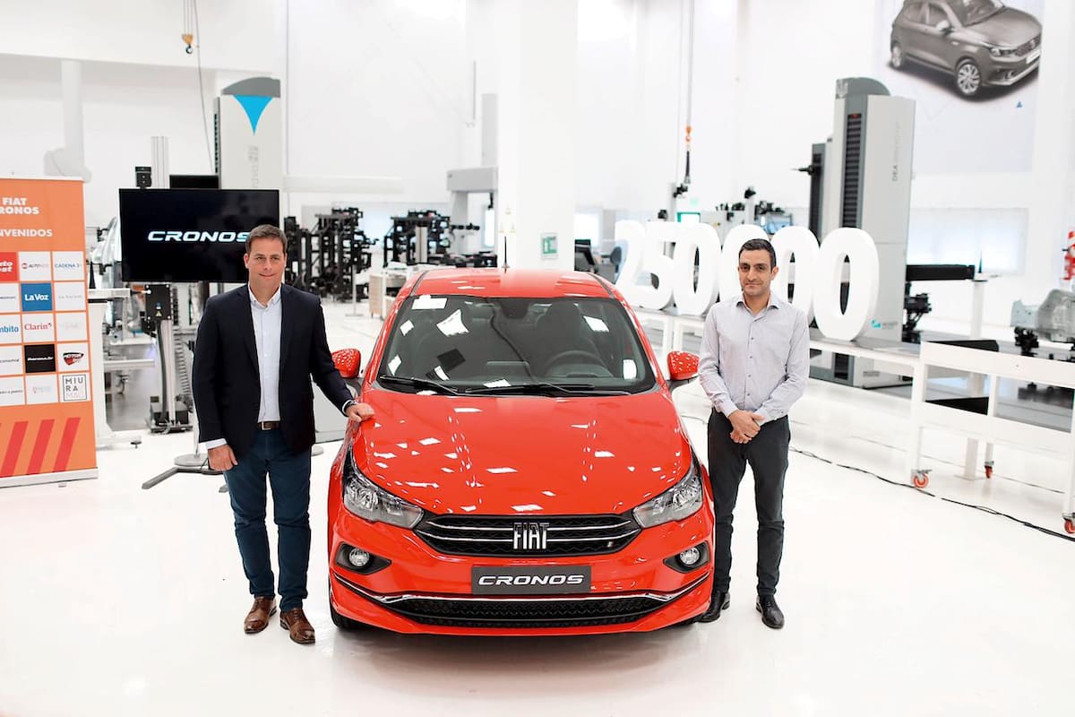 Martín Zuppi y Marcel Aun, presidente de Fiat, Jeep y Ram en la Argentina y director industrial en Córdoba.