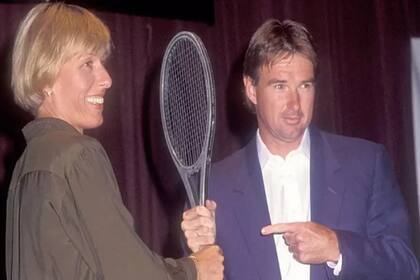 Martina Navratilova y Jimmy Connors protagonizaron una "Batalla de los sexos" en 1992
