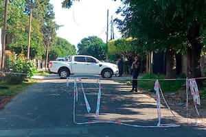 Un policía retirado fue asesinado por cuatro motochorros cuando salía de su casa en Berazategui