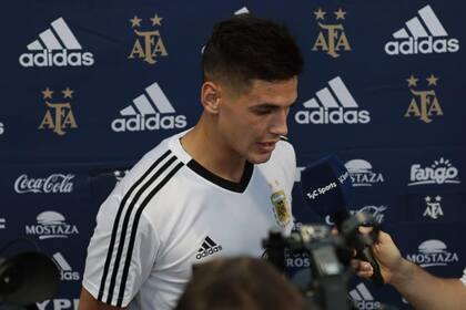 Martínez Quarta debutará en la selección mayor.