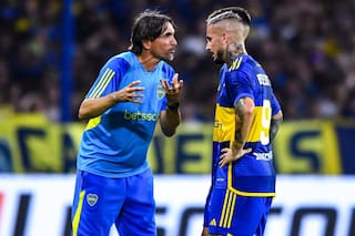 Benedetto habló con Martínez para limar asperezas tras la fiesta de cumpleaños y la sanción: no estará ante Talleres