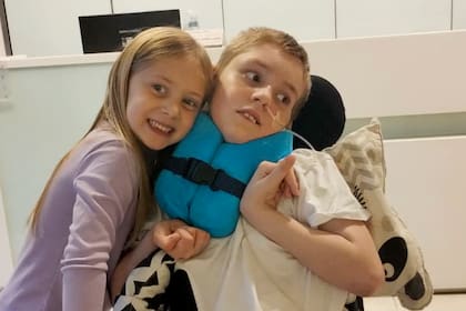 Martiniano, con su la hermana Giovanna