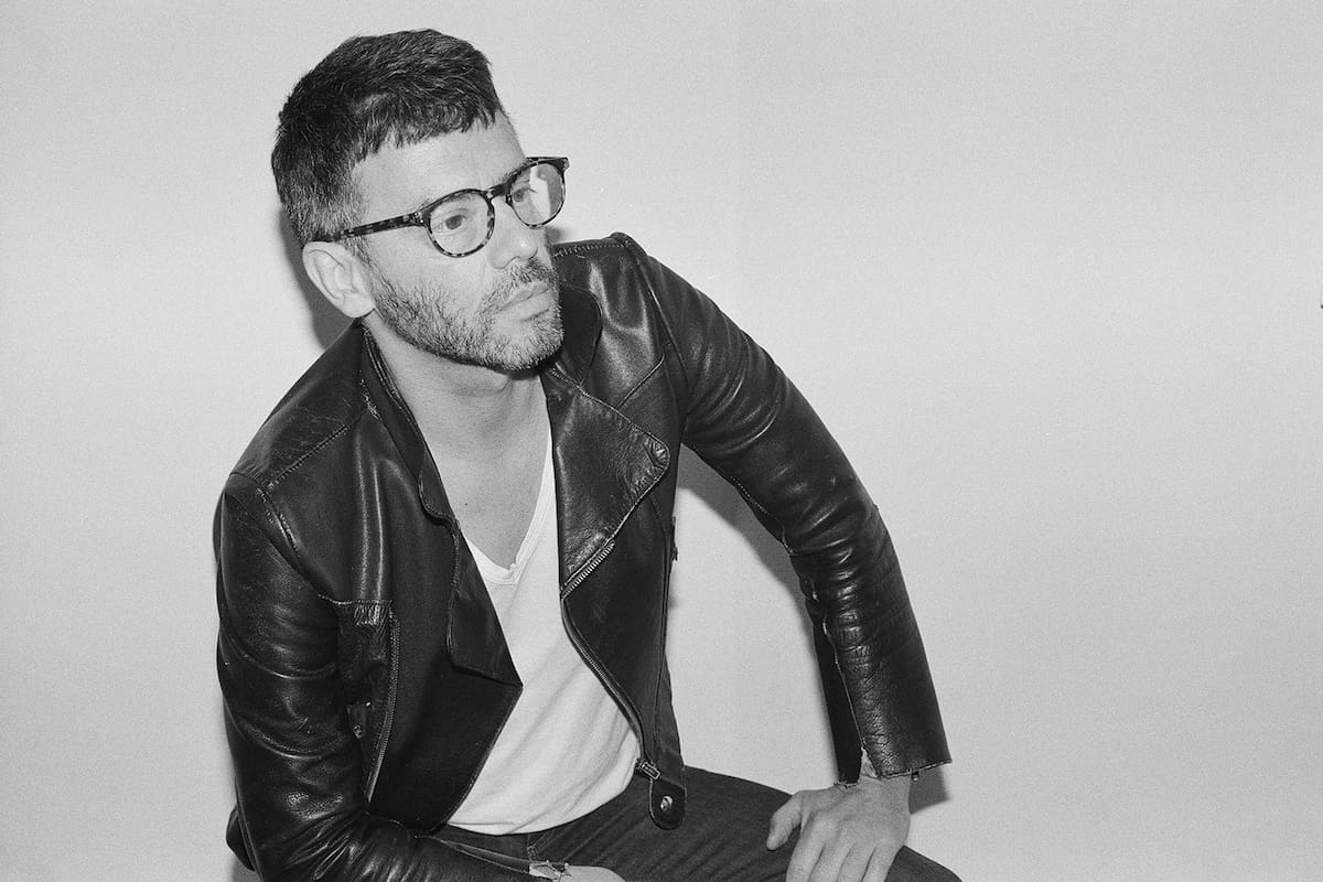 Martiniano López Crozet creó, en Los Ángeles, una marca de calzado hecho a mano que tiene al zapato guante como emblema, lanzado 3 años antes que Phoebe Philo los impusiera a través de Céline como tendencia