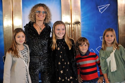 Maru Botana con sus hijos