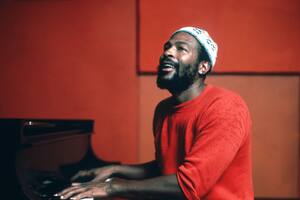 Marvin Gaye, fotografiado tras el exitoso lanzamiento de su disco de fuerte carga sexual