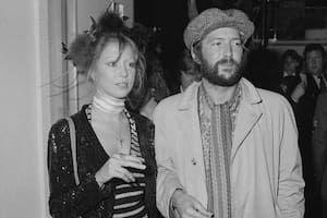 La máxima confesión de amor no correspondido que expuso la fascinación de Eric Clapton por la esposa de George Harrison