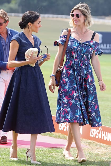 Más allá de coincidir en los palenques, en California Delfina y Meghan extendían sus charlas durante caminatas que compartían en la montaña.