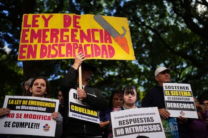 Más allá de las pensiones, uno de los reclamos es por la recomposición de los aranceles pagados a los prestadores que dan servicios a personas con discapacidad