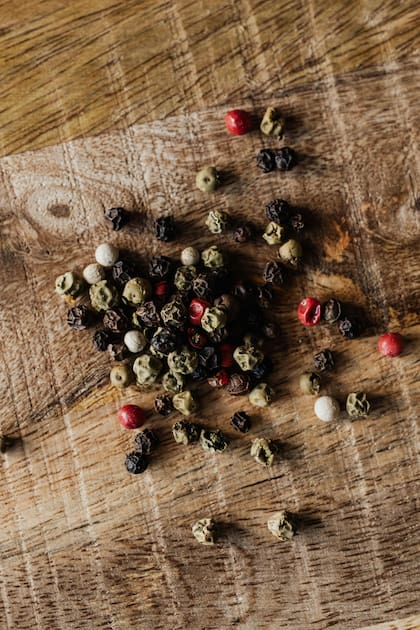 Más allá de su uso culinario, científicos analizan si los beneficios para la salud que se le atribuyen están realmente respaldados por la evidencia científica