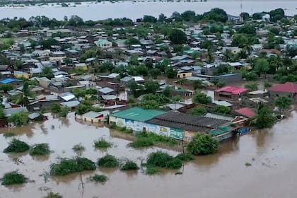 Más de 100 muertos por lluvias torrenciales e inundaciones en el sur de África
