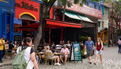 Más de 15 bares, hamburgueserías y restaurantes del barrio participan con promociones y descuentos