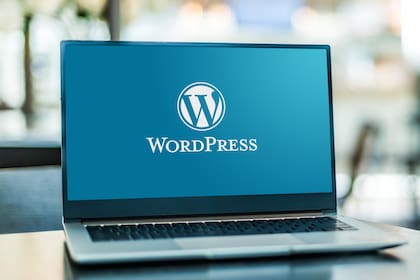 Más de 3 millones de páginas web basadas en Wordpress han recibido una actualización de emergencia para parchear una vulnerabilidad de gravedad crítica en un plugin de un tercero, UpdraftPlus, que exponía los datos de las copias de seguridad de los sitios ante potenciales ataques