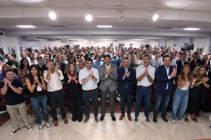 Más de 300 intendentes radicales se reunieron en la ciudad de Santa Fe para mostrar unidad y fortaleza territorial rumbo a 2027