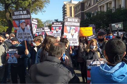Más de 300 personas se encontraron en el edificio judicial
