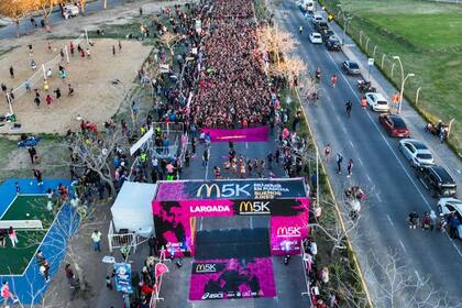 Más de 6000 mujeres participaron de la icónica carrera más importante de América Latina.