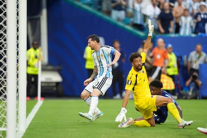 Más de la mitad de los remates al arco de Argentina en el Mundial fueron de Messi: 15 sobre 29, además de siete goles